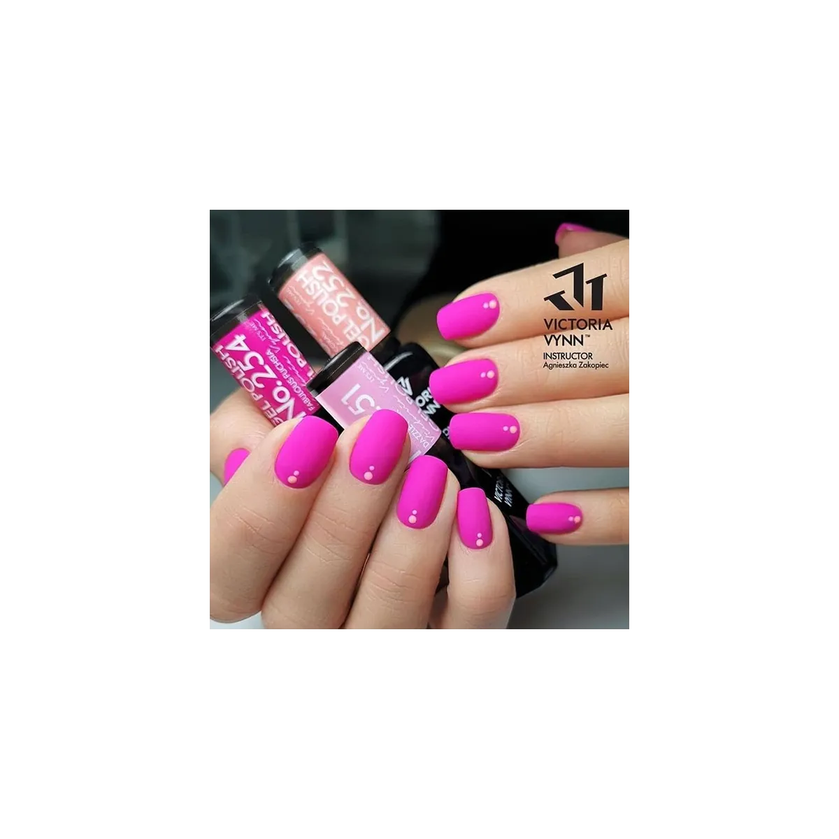 Vernis semi permanent Gel Polish 254 Spring Fabulous Fuchsia