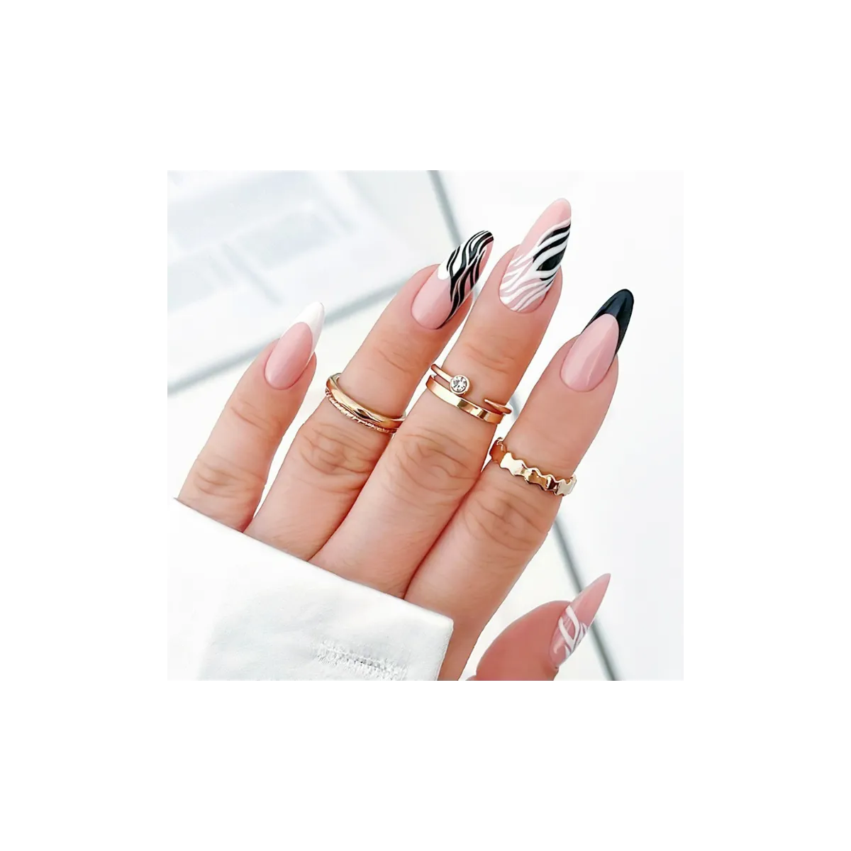 Vernis semi permanent Gel Polish 261 White Queen