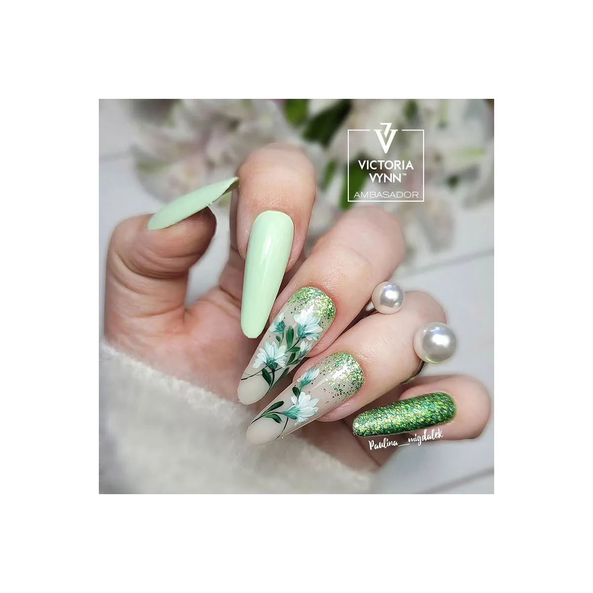 Pure Creamy 258 Meadow