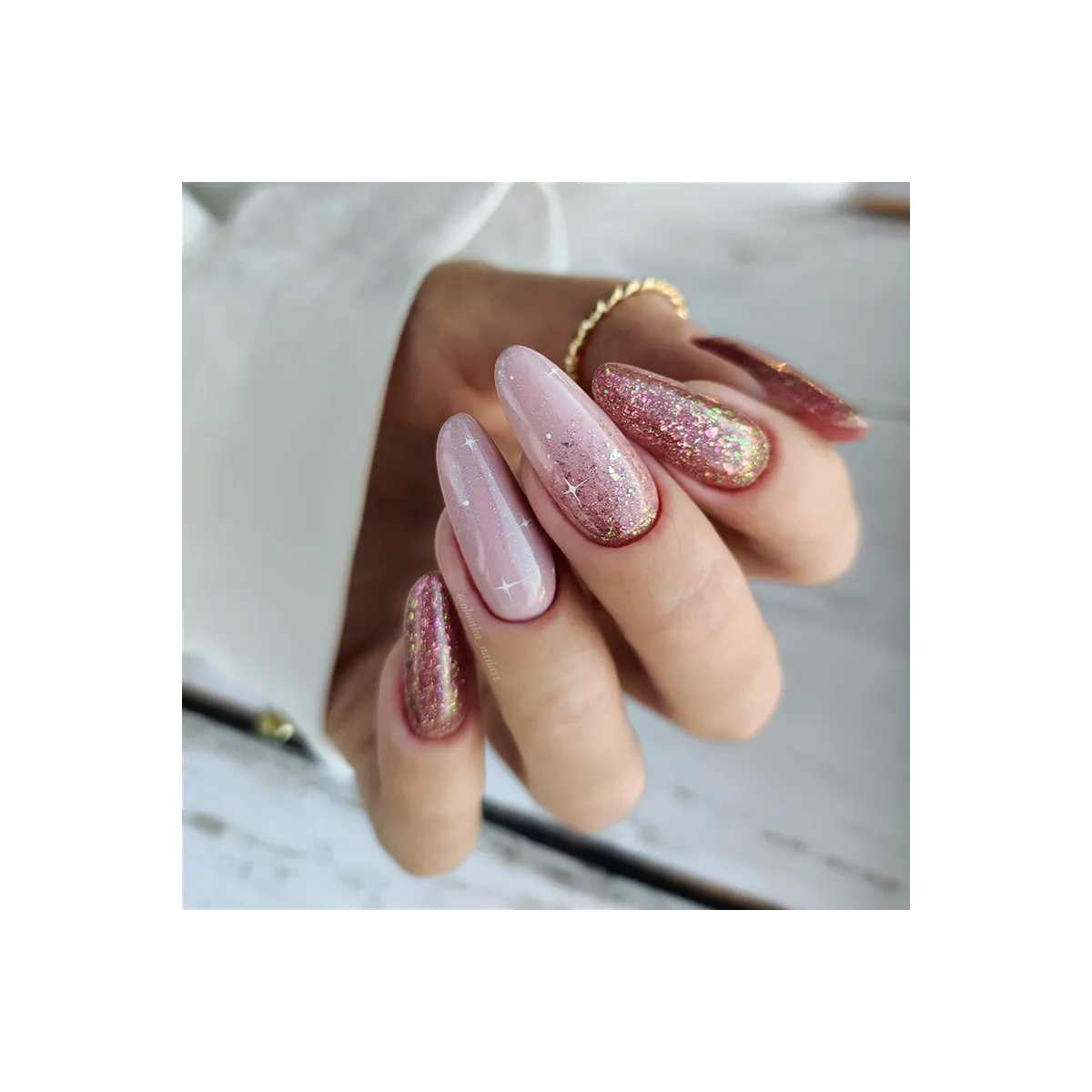 Gel Polish Premium Glitter S44 Redenciaga