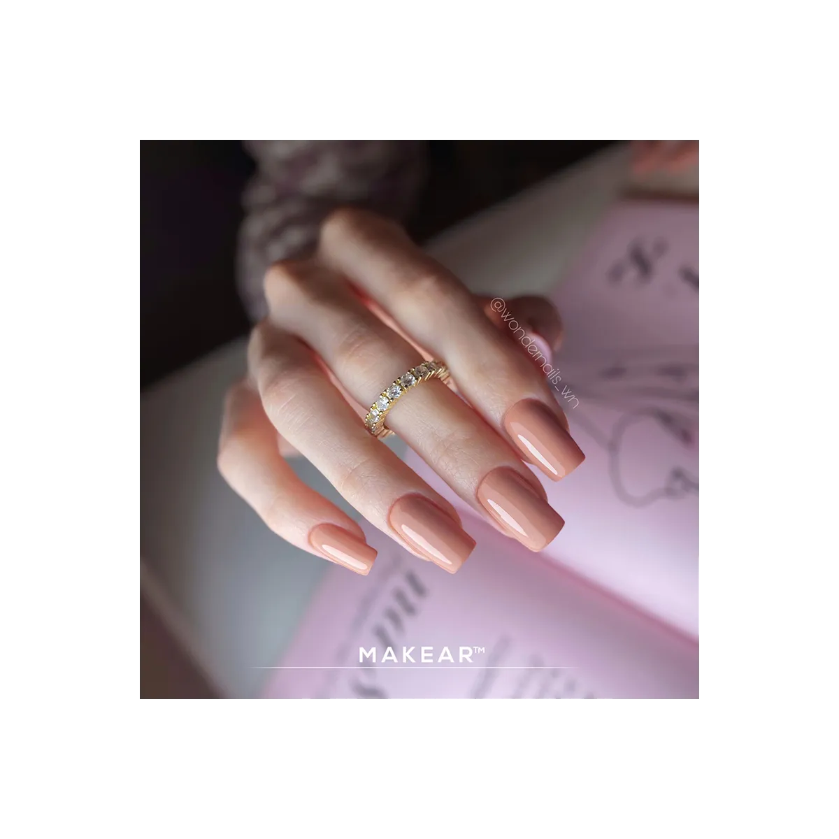 Gel Polish Regular 718