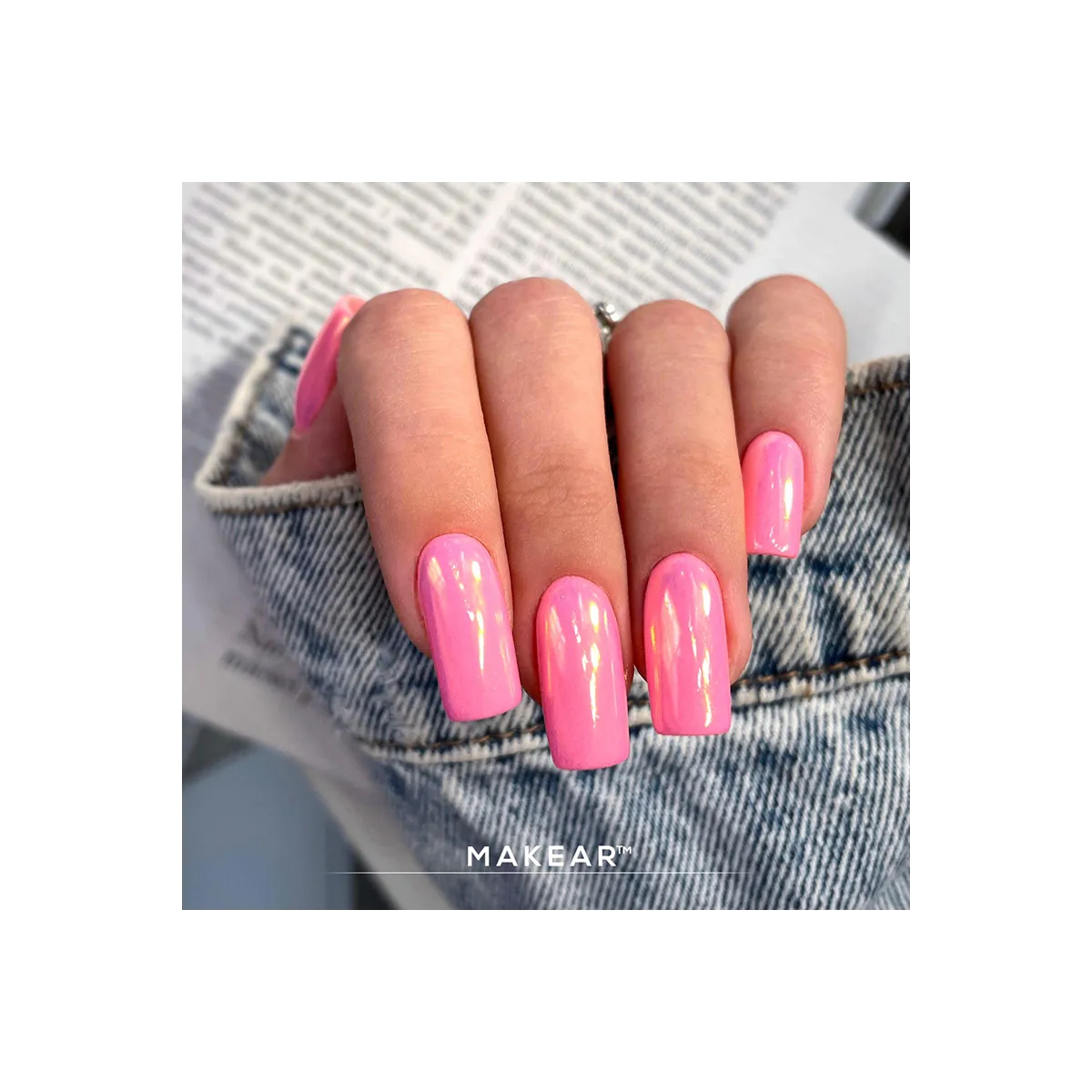 Gel Polish Glow In The DarkDG05 Think Pink