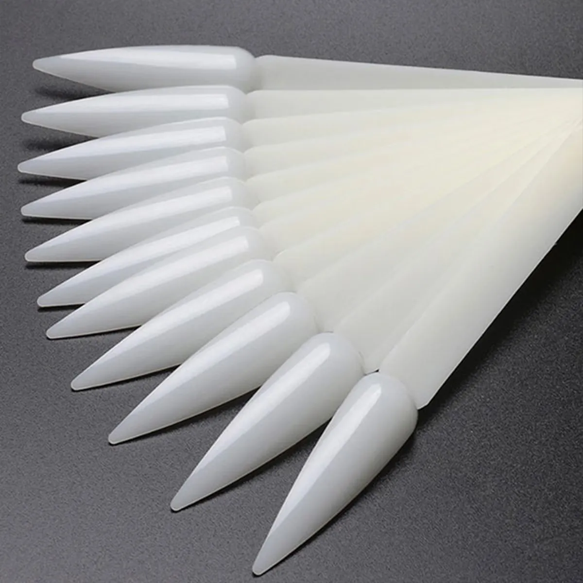 Nuancier 50 Tips Stilet Natural